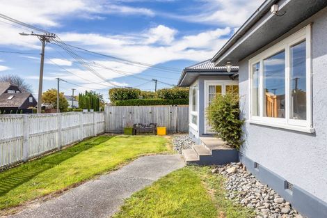 Photo of property in 10 Plynlimon Road, Fendalton, Christchurch, 8052