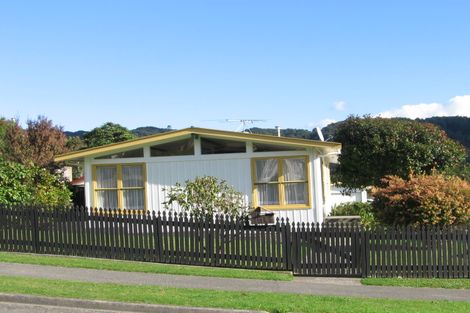 Photo of property in 14 Matariki Grove, Wainuiomata, Lower Hutt, 5014
