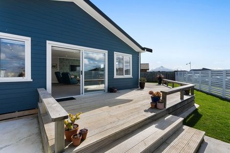 Photo of property in 27 County Drive, Hawera, 4610