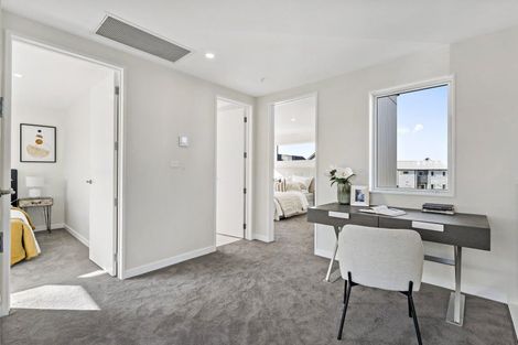 Photo of property in 6 Cara Avenue, Kumeu, 0810