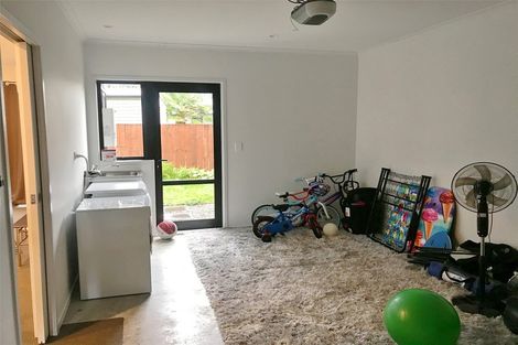 Photo of property in 19u4 Dowding Street, Melville, Hamilton, 3206