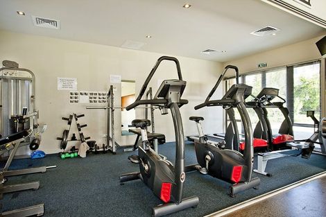 Photo of property in Point Ridge, 25/130 Gills Road, Albany Heights, Auckland, 0632