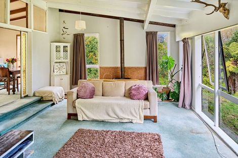 Photo of property in 138 Paekakariki Hill Road, Pauatahanui, Porirua, 5381