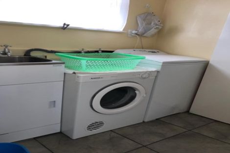 Photo of property in 24 Elizabeth Street, Levin, 5510