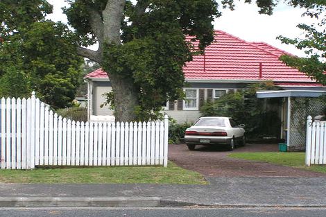 Photo of property in 9a/2 Eversleigh Road, Belmont, Auckland, 0622
