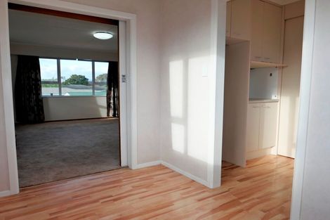 Photo of property in 10 Walton Road, Paraparaumu Beach, Paraparaumu, 5032