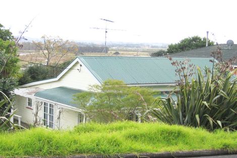 Photo of property in 34 Porter Crescent, Helensville, 0800