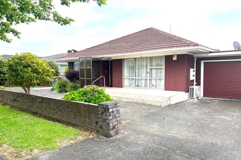 Photo of property in 1/15 Hamilton Road, Papatoetoe, Auckland, 2025