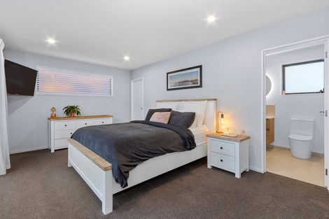 Photo of property in 120 Claridges Road, Casebrook, Christchurch, 8051