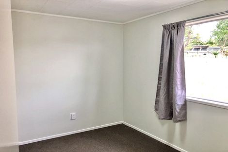 Photo of property in 1/7 Classic Grove, Bayview, Auckland, 0629