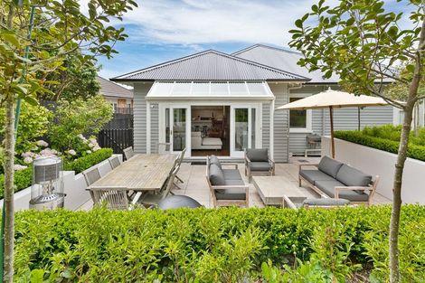 Photo of property in 41 Everest Street, Khandallah, Wellington, 6035
