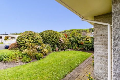 Photo of property in 3 Dolbel Street, Taradale, Napier, 4112