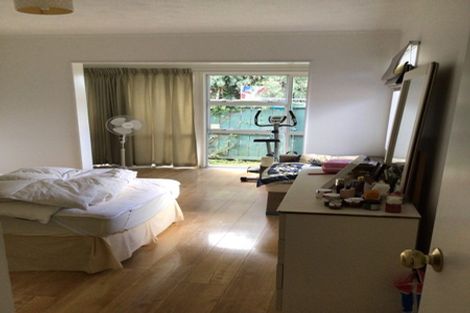 Photo of property in 11 Gloria Avenue, Te Atatu Peninsula, Auckland, 0610