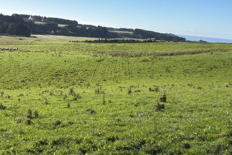 Photo of property in 16 Bay Road, Purakaunui, 9081