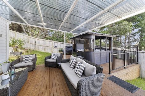 Photo of property in 26 Ascension Crescent, Orewa, 0931