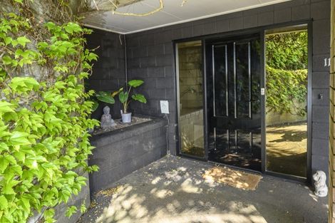 Photo of property in 11d Redwood Crescent, Hurdon, New Plymouth, 4310