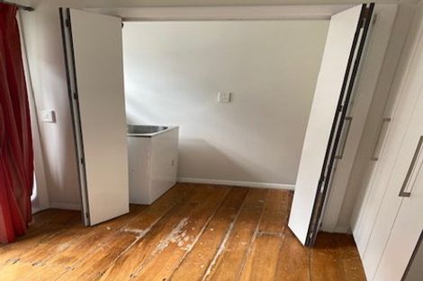 Photo of property in 145 Karepa Street, Brooklyn, Wellington, 6021