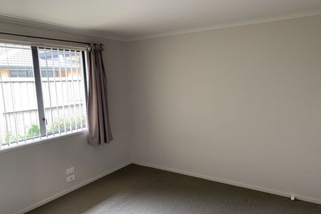 Photo of property in 10 Holcroft Place, Huntington, Hamilton, 3210