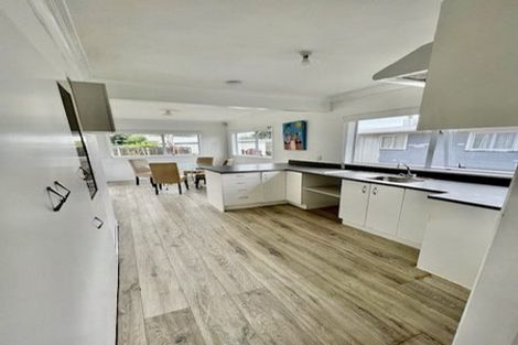 Photo of property in 1/27 Halsey Road, Manurewa, Auckland, 2102