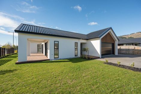 Photo of property in 1 Greenway Crescent, Hope, 7020