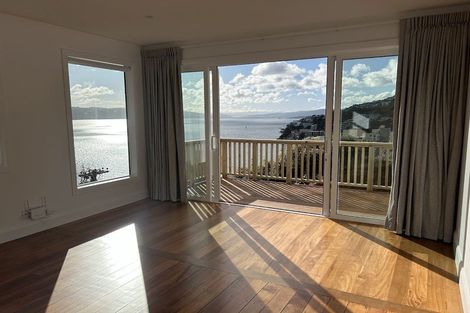 Photo of property in 10a Oriental Terrace, Mount Victoria, Wellington, 6011