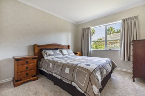 Photo of property in 90 Santa Monica Drive, Papamoa Beach, Papamoa, 3118
