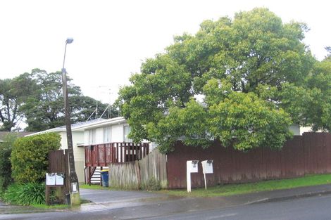 Photo of property in 1/50 Reynella Drive, Massey, Auckland, 0614