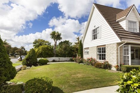 Photo of property in 7 Hawkswood Place, Avonhead, Christchurch, 8042