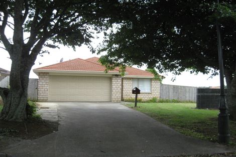 Photo of property in 1 Marblewood Grove, Pukekohe, 2120