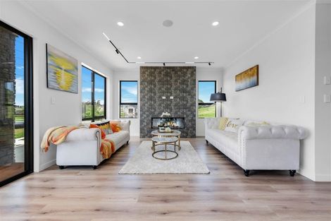 Photo of property in 80 Koromeke Street, Flat Bush, Auckland, 2019