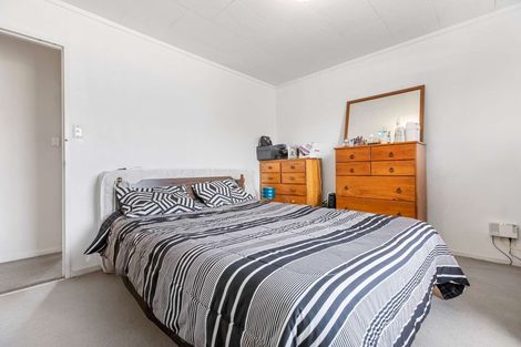 Photo of property in 51 Hindmarsh Street, Henderson, Auckland, 0612