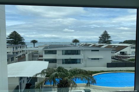 Photo of property in 12 Maunganui Road, Mount Maunganui, 3116