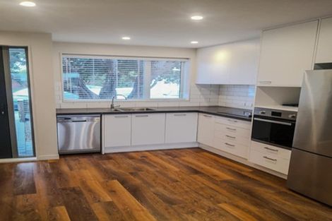 Photo of property in 11/2u Stone Street, Miramar, Wellington, 6022