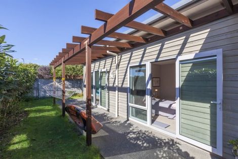 Photo of property in 2 Beckett Lane, Raumati Beach, Paraparaumu, 5032