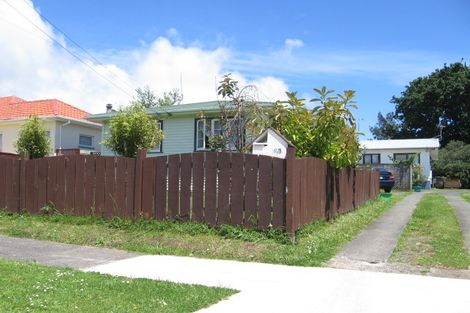 Photo of property in 2/73 Hillside Road, Papatoetoe, Auckland, 2025