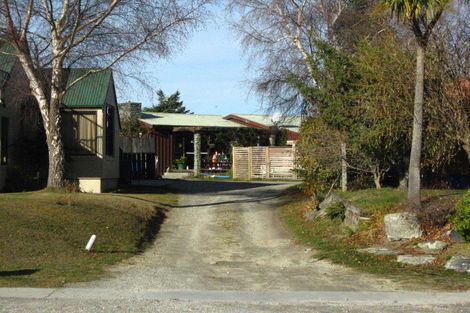 Photo of property in 55 Oregon Drive, Kelvin Heights, Queenstown, 9300