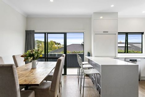 Photo of property in 73 Harvey Street, Waipahihi, Taupo, 3330