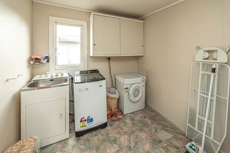 Photo of property in 8 Fox Road, Springvale, Whanganui, 4501