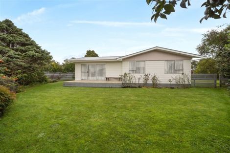 Photo of property in 7 Kamahi Avenue, Hawera, 4610