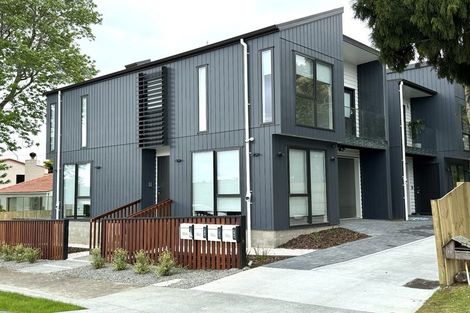 Photo of property in 13a Williams Road, Hobsonville, Auckland, 0618