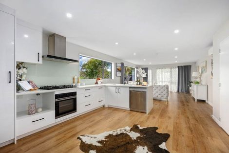 Photo of property in 75a Lynden Avenue, Hillcrest, Auckland, 0627
