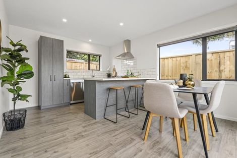Photo of property in 72u3 Claude Street, Fairfield, Hamilton, 3214
