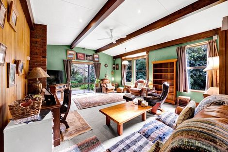 Photo of property in 165 South Road, Hawera, 4610