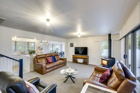 Photo of property in 9 Lowther Place, Taradale, Napier, 4112