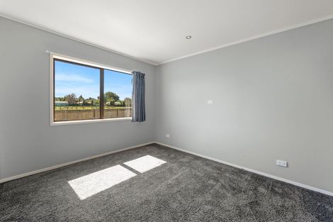 Photo of property in 50c Robinson Avenue, Holdens Bay, Rotorua, 3010