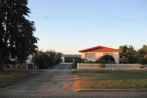 Photo of property in 172 Horndon Street, Darfield, 7510
