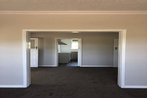 Photo of property in 185 Arapaepae Road, Levin, 5571