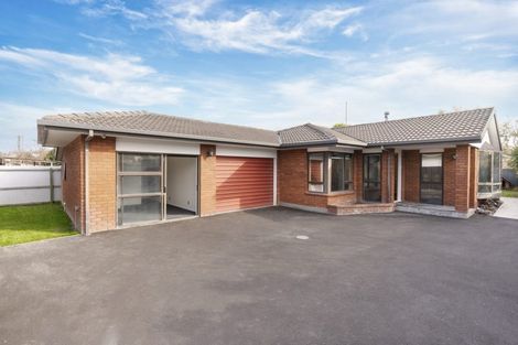 Photo of property in 2/437 Greers Road, Bishopdale, Christchurch, 8053