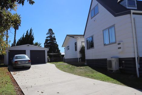 Photo of property in 7 Litchfield Place, Clarks Beach, 2122