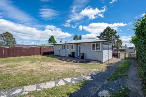 Photo of property in 15 Kereru Street, Tokoroa, 3420
